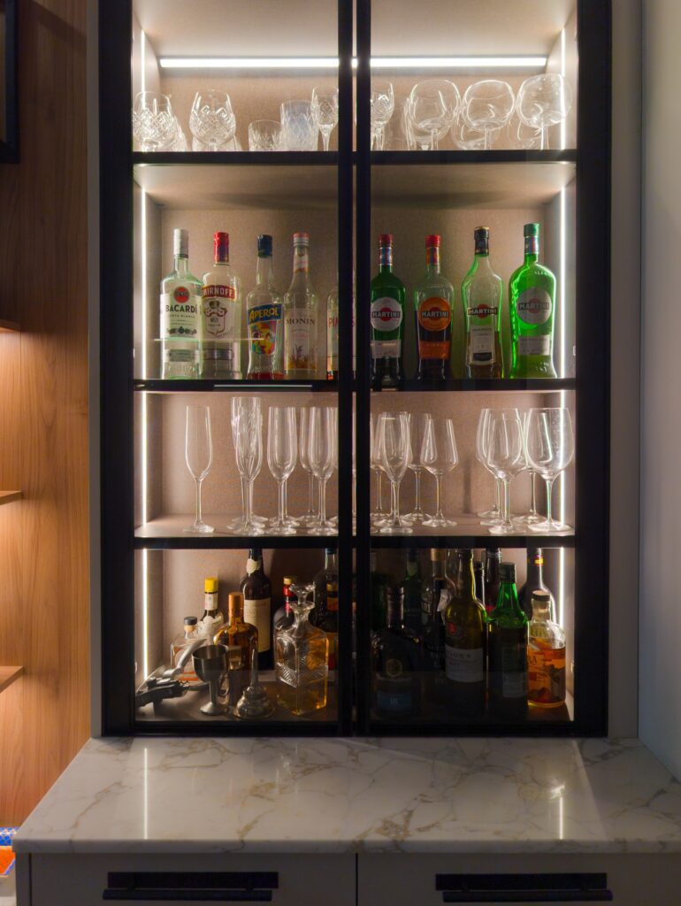 Fulham Home Bar & Open Shelving